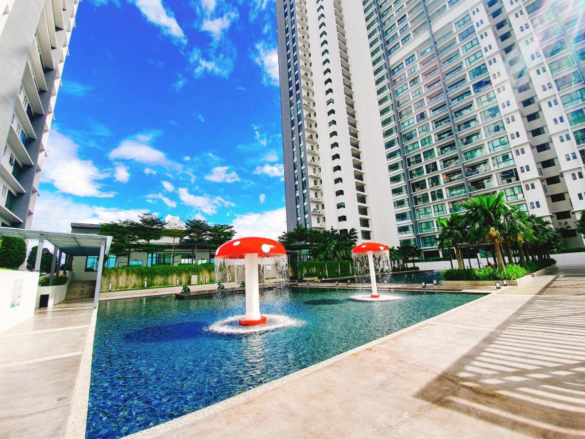 Beautiful Relaxing Home In Skyarena Ascenda Kuala Lumpur Exterior photo